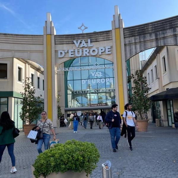 Magic Studio - Disneyland Paris Shopping Village 9 Minutes Chessy  Esterno foto